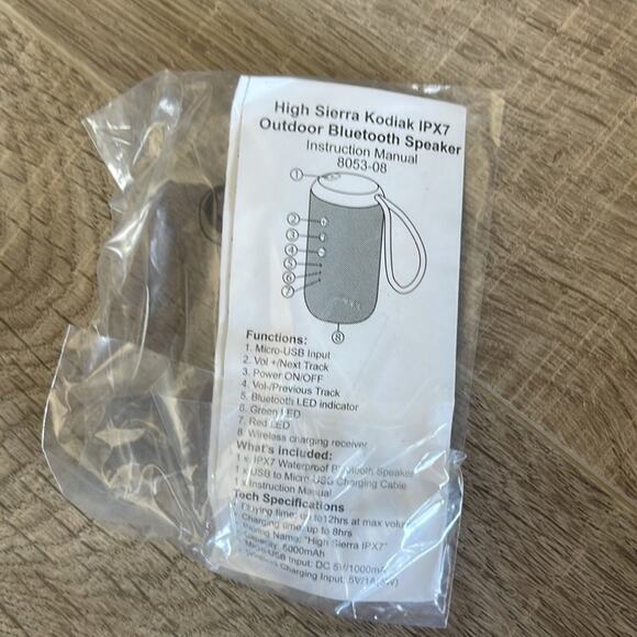 HIGH SIERRA KODIAK IPX7 Outdoor Bluetooth Speaker - Picture 4 of 9